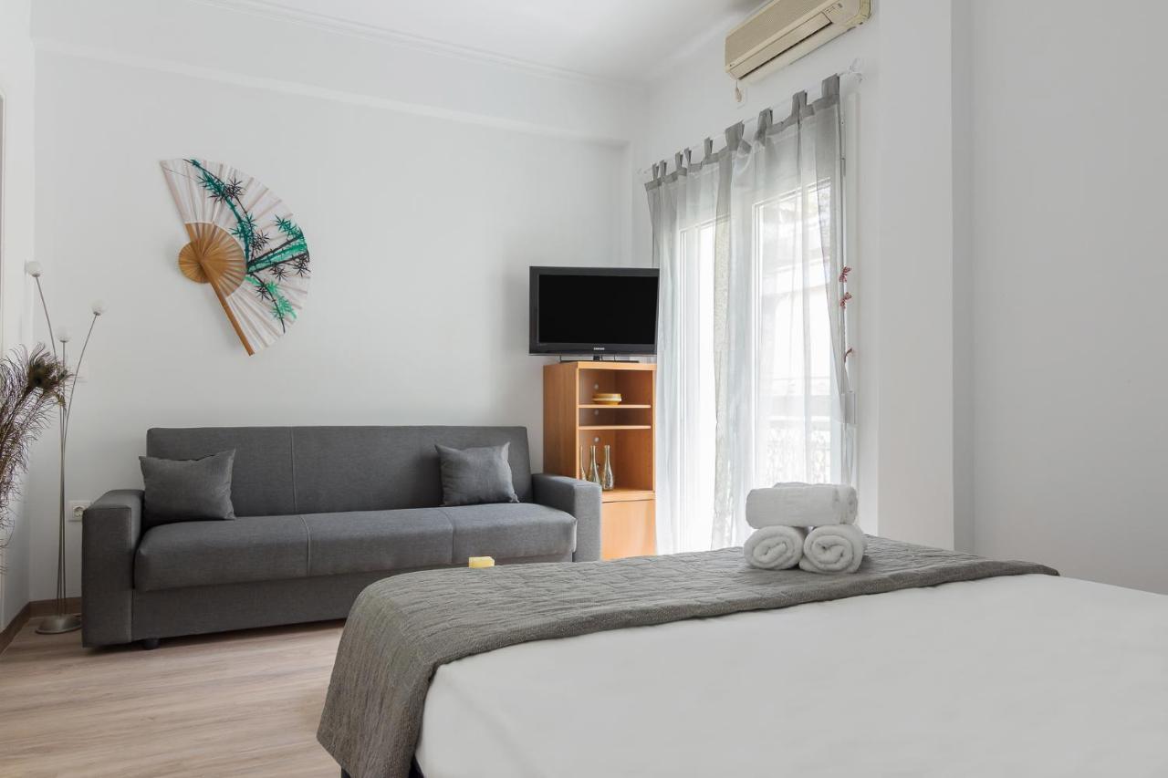 Nice Studio In Pagkrati Athen Exterior foto